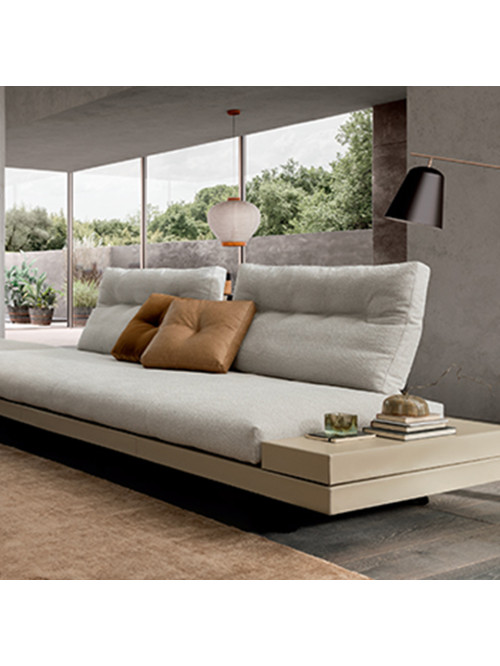 Stone sofa, texture and attitude collide with avant-garde art