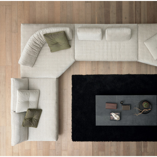 Stone sofa, texture and attitude collide with avant-garde art
